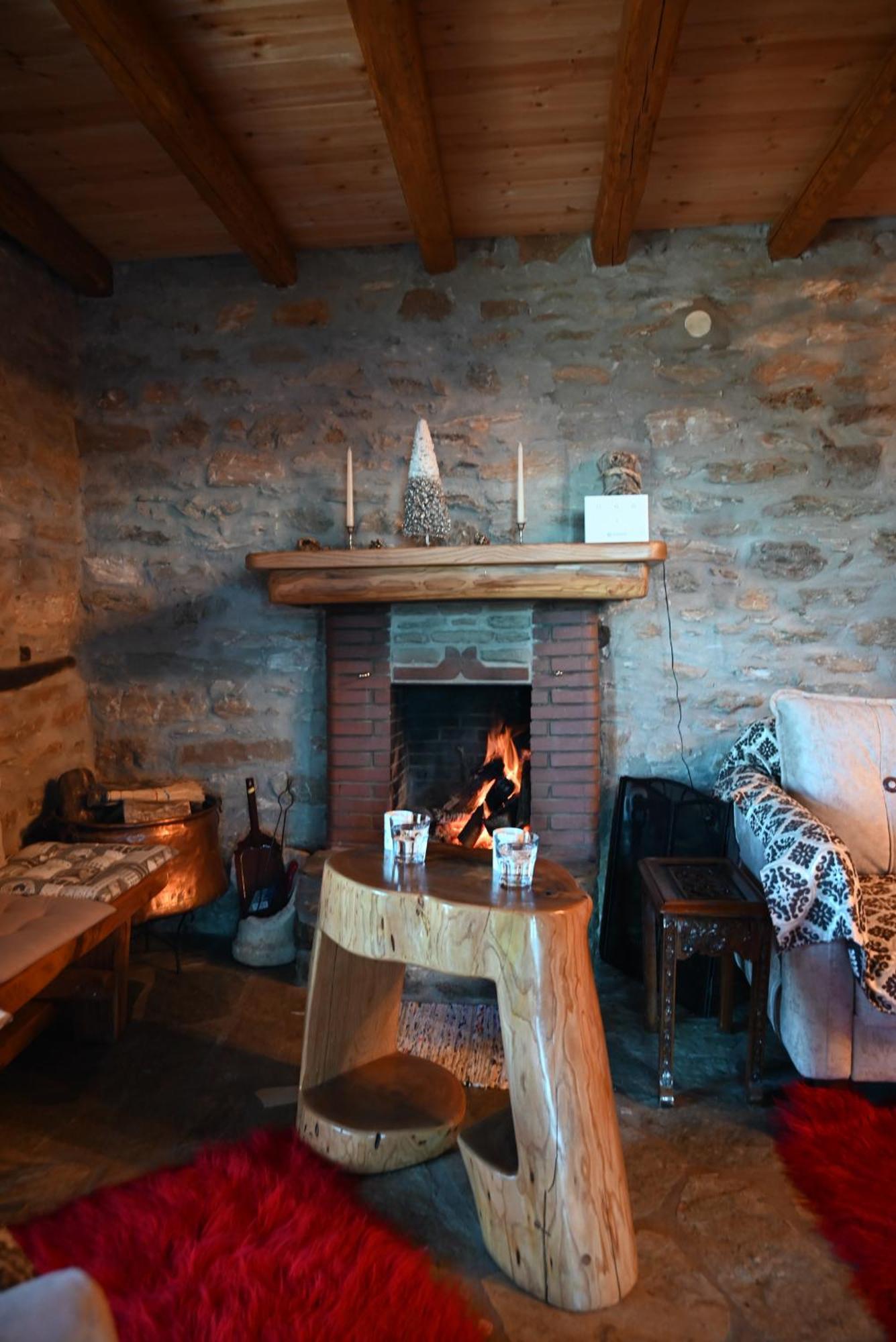 Aristoteli'S Stone House Makrirrákhi エクステリア 写真